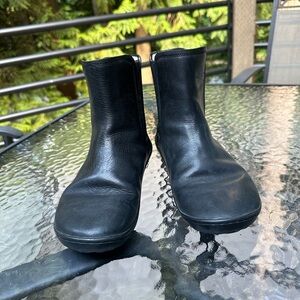 Vivo barefoot Chelsea Geo leather boots
